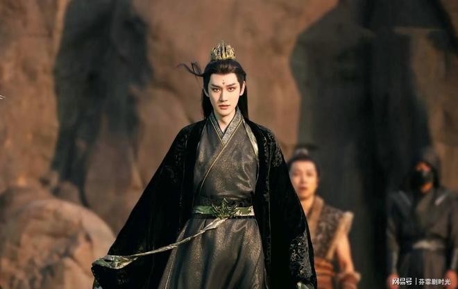 无闻如今和谭松韵搭戏《逍遥》火了麻将胡了长相帅气在郭敬明旗下默默(图2)